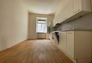 Geräumige 4,5-Zimmer-Wohnung mit Balkon - WG-tauglich - verfügbar ab September 2026