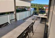 MODERNE DACHTERRASSENWOHNUNG MIT BLICK AUF DEN BISAMBERG