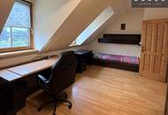 DOPPELHAUS I GRÜNRUHELAGE MIT IDYLLISCHEN GARTEN I GARAGE I WALLBOX I KELLER