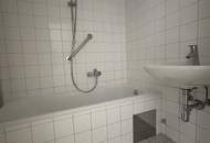 Wohlfühlen leicht gemacht - Gepflegte 2-Zimmer-Wohnung mit durchdachtem Grundriss & eigenem Parkplatz