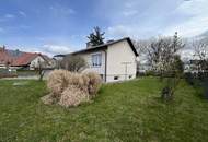 PLATZ zum WACHSEN – sanierungsbedürftiges Haus mit großem Garten und traumhaften Bäumen in Graz Liebenau! Bungalow mit Ausbaureserve!