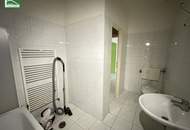 Renovierungsbedürftige Erdgeschoss-Wohnung in Hofruhelage nahe U4 und U6! Grenze zum 6. und 12. Bezirk!