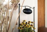 "Zauberhafter Dreikanthof mit großem Gartenparadies bei Tulln"