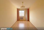 Lichtdurchflutete 3-Zimmer-Wohnung mit Loggia - hohes Stockwerk, gepflegter Zustand
