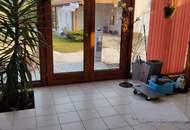 WIESEN , schöne Ruhelage, traumhafte Liegenschaft mit Wintergarten, Pool, Biotop, 4 Garagen etc. (Provisionsfrei)