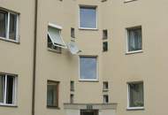 Unbefristete 2-Zimmer-Wohnung mit großer Küche