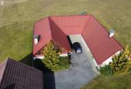 Gelegenheit! Sehr gepflegter Landsitz mit großem Wirtschaftsgebäude