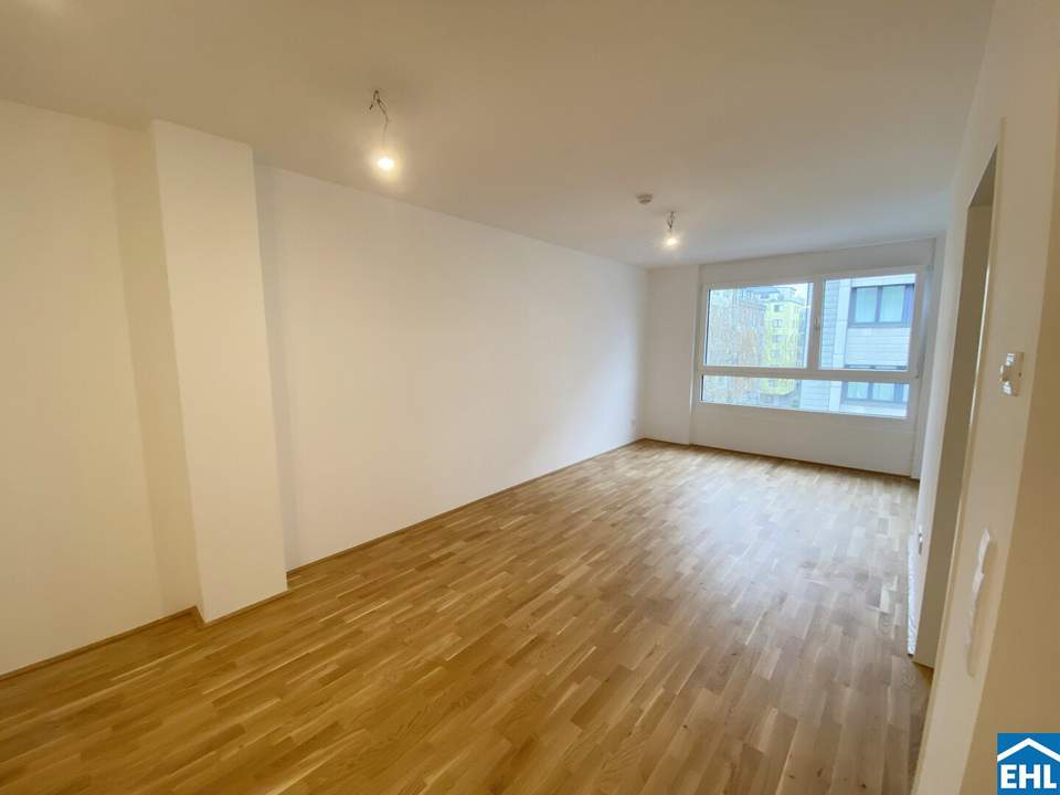 2-Zimmer Erstbezug mit ostseitiger Loggia – Gudrunstraße 120