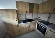 Klein,fein mit Seeblick!