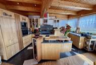 Architektur-Juwel in Logenplatz-Sonne: Einzigartige Landhaus-Villa mit Pool-Oase &amp; 424 qm Nutzfläche