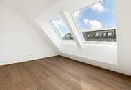 JETZT PROVISIONSFREI | ERSTBEZUG | DG-Maisonette mit ca. 18 m² INNENHOF-TERRASSE | Fernwärme | TG-Stellplatz optional | Nachhaltiges Wohnbauprojekt
