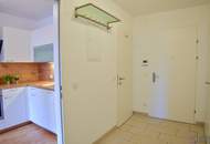 Moderne 2-Zimmer-Wohnung mit Balkon & Pool am Dach