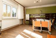 Sanierungsbedürftiges Haus in Untersiebenbrunn! Rohdachboden mit Ausbaupotential!