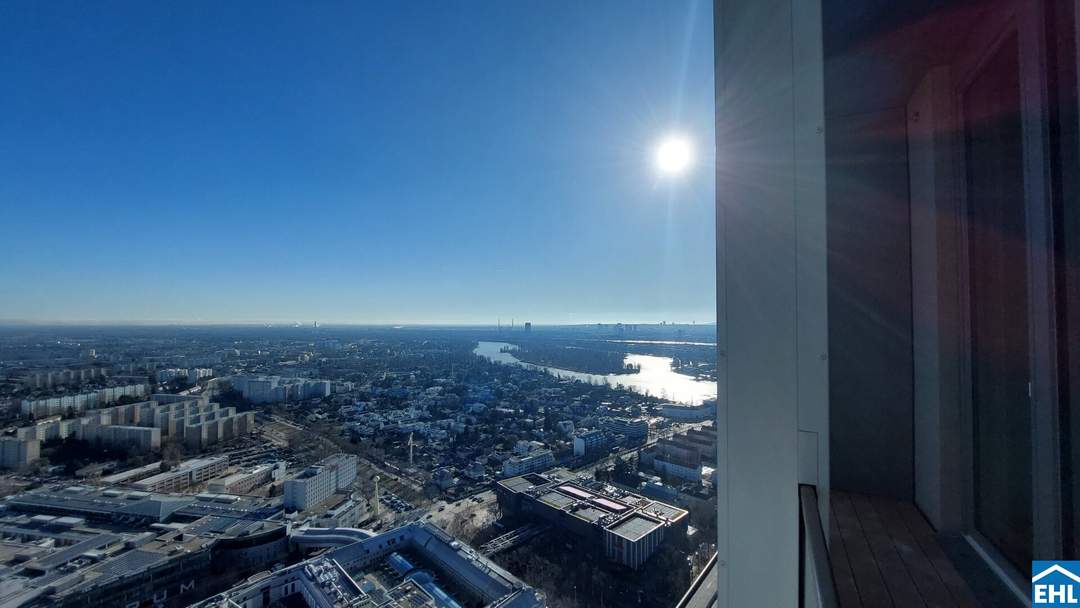 Urbanes Wohnen mit Rooftop Pool, Spa &amp; Skylineblick – TOWER HOMES