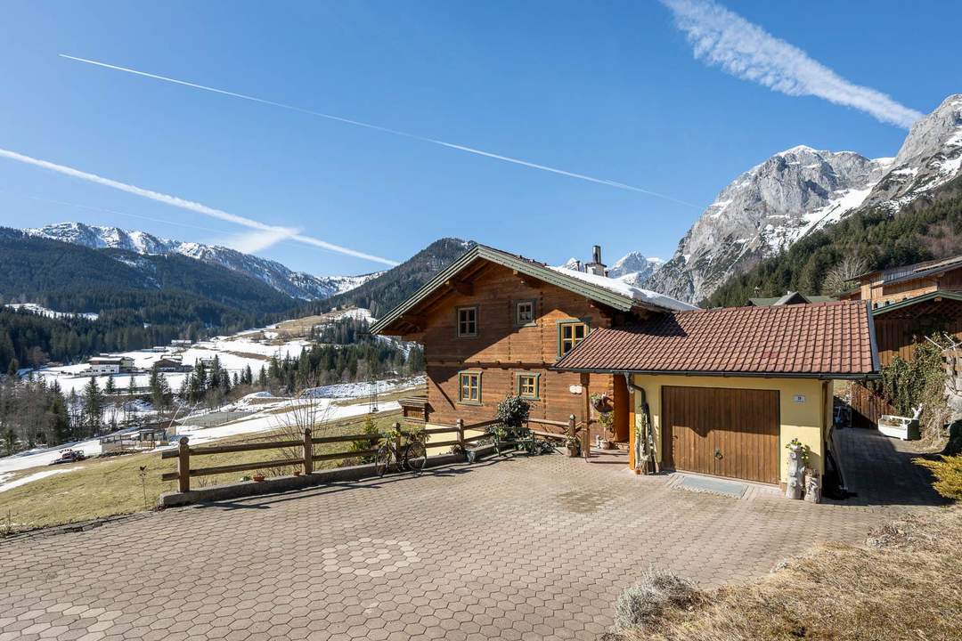 "Bergsonne" - Mehrfamilienhaus mit 3 Wohneinheiten im Lammertal in St. Martin am Tennengebirge