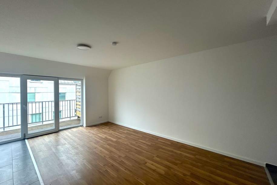 Balkonwohnung im Dachgeschoss - 3 Zimmer mit Wohnküche - Nähe Quellenstraße und Matzleinsdorfer Platz, Wohnung-miete, 1.236,12,€, 1100 Wien 10., Favoriten