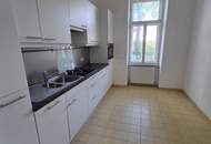 Charmante 2-Zimmer-Wohnung nächst Rudolfinerhaus mit Potenzial!