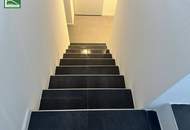Low-energy house, very sacious with an additional office/practice or apartment of 70 m². Completely renovated in 2023. - WOHNTRAUM