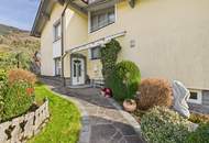 Gepflegtes Einfamilienhaus mit vielseitiger Raumaufteilung und liebevoller Gartenanlage