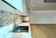 | MODERNE FAMILIENWOHNUNG IM DACHGESCHOSS | EXKLUSIVE ZENTRUMSLAGE | STADTPARK | RUHIGE HOFSEITIGE 12 m2 TERRASSE |