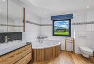 Luxuriöse Dachgeschoss-Maisonette in sonniger Ruhelage