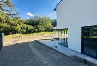 AKTIONSPREIS! Exklusive Doppelhaushälften inkl. Terrasse/Garten + Balkon 4-5 Zimmer! TRAUMAUSBLICK auf Burg Liechtenstein! SCHLÜSSELFERTIG!