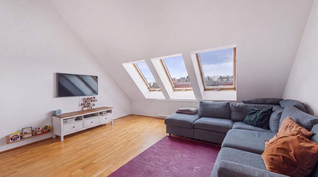 Über den Dächern des 7. Bezirks. Exklusive Dachgeschoßwohnung mit Terrasse in der Burggasse!