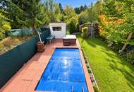 "Kleingartenhaus mit Pool"