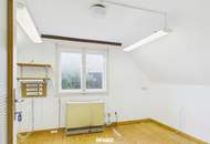 Einfamilienhaus auf großzügigem Grundstück mit Entwicklungspotenzial