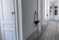 Wunderschöne helle 3-Zimmer Altbauwohnung mit neuer Küche und modernen Badezimmern!