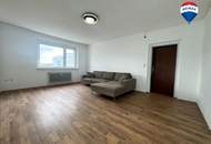 Attraktive Eigentumswohnung mit verglaster Loggia und eigenem PKW-Abstellplatz