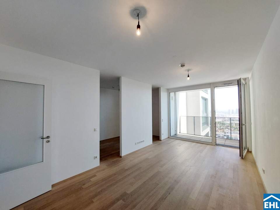 16.OG im MYSKY: 2-Zimmer-Wohnung mit Balkon und sensationellem Weitblick!