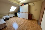 Einfamilienhaus zum Wohlfühlen mit uneinsehbarem Garten im Zehnerviertel von Wr. Neustadt!