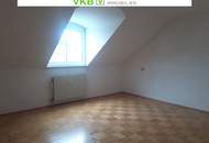 Bad Schallerbach: Dachgeschoßwohnung mit 2 Balkone zu vermieten!