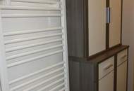 St. Leonhard: Sehr schöne 2-Zimmer-Wohnung mit Balkon und Tiefgaragenplatz