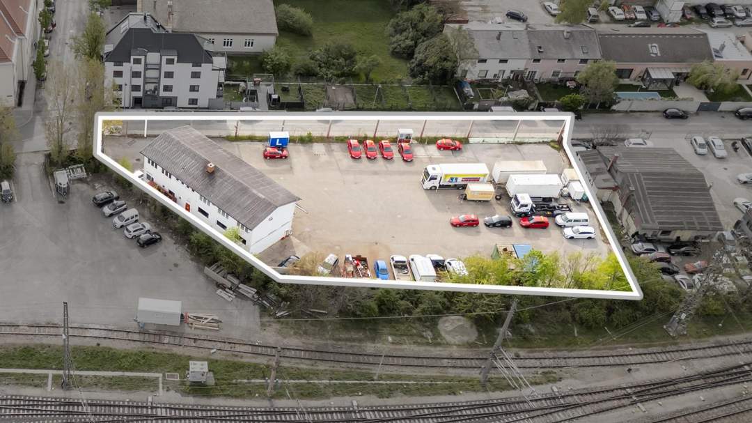 "BETRIEBSBAUGRUND – IM HERZEN VON LIESING"