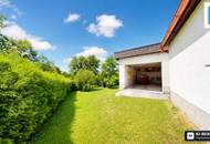 Wohnhaus mit Obstgarten, Wald und vielseitigen Nebengebäuden
