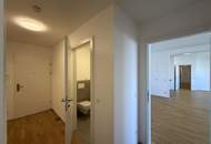4 Schlafz. und ein großes Wohnzimmer der gehobenen Klasse, 2 PP möglich // 4 bedr. and a large, upscale living, 2 parking optional //