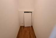 Tolle neuwertige, heizkostensparende 3 Zimmerwohnung mit Küche und Loggia in zentraler Kleinmünchner Lage!