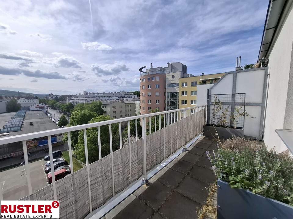 DG - Terrasse mit Stil: Design-Küche, Klimaanlage &amp; Weitblick