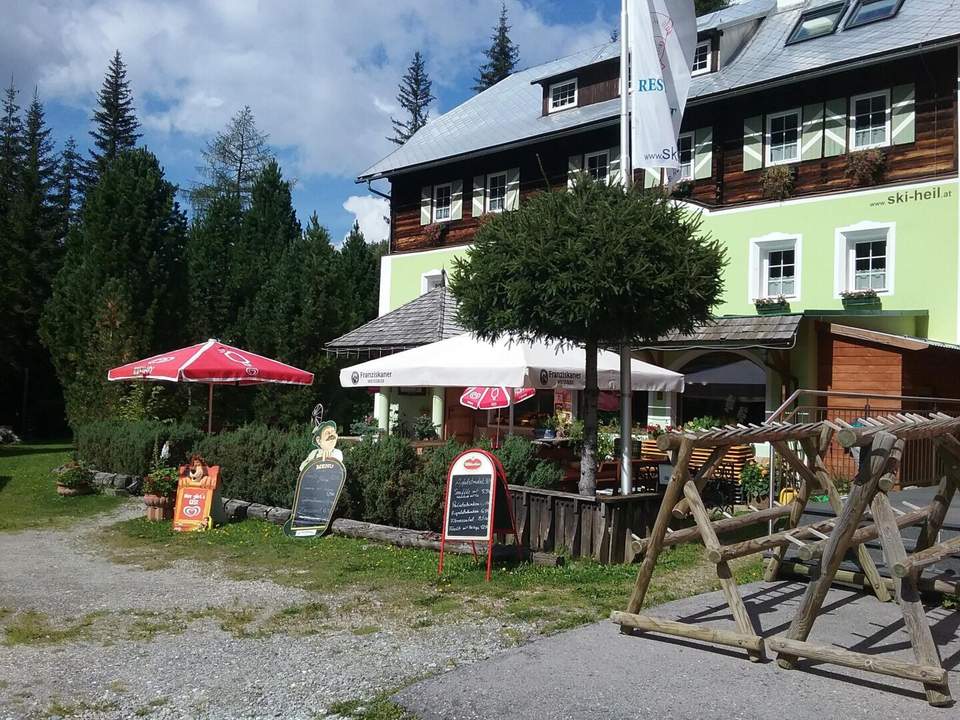 NEUER PREIS 3 Sterne Hotel-Traum in Kärnten mit 18 Zimmern!