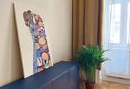 Sanierte und möblierte 2-Zimmer-Eigentumswohnung im sanierten Altbau mit Lift und Fernwärmeanschluss!