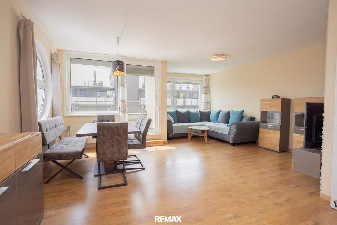 Wohnen auf zwei Ebenen: Helle 3-Zimmer-Maisonette mit Balkon in 1110 Wien