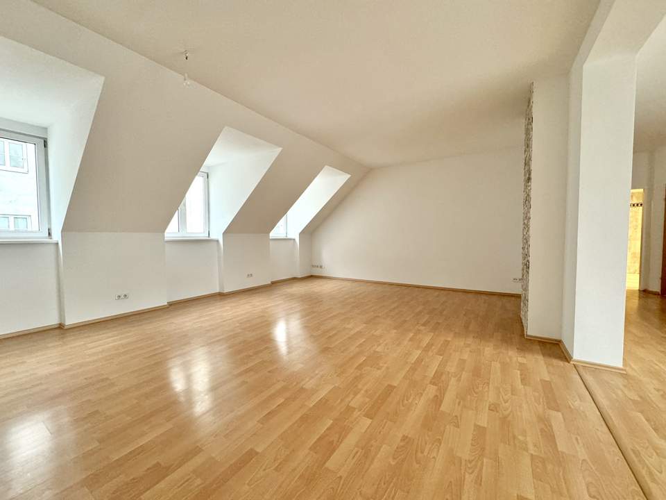 WG-taugliche 4,5-Zimmer-Wohnung mit Terrasse | Fußbodenheizung | Kellerabteil | frisch saniert