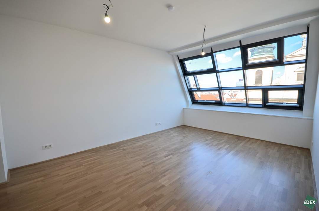 Klimatisiert: Traumhafte 1,5-Zimmer-DG mitten im 1. Bezirk