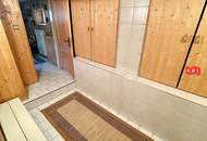 Geräumiges Einfamilienhaus mit Villencharakter in schöner Grünruhelage