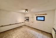 IHR NEUES ZUHAUSE - GROßZÜGIGES EINFAMILIENHAUS MIT SWIMMINGPOOL IN FLORIDSDORF