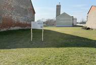 großer Baugrund im Ortskern