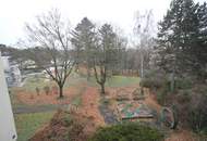 Ruhige 3-Zimmer-Wohnung mit großer Süd-Loggia und Weitblick