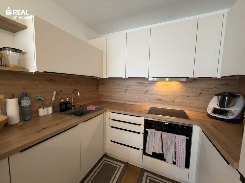 Moderne 2 Zimmer-Wohnung mit Stellplatz – Komfort & Stil inklusive!